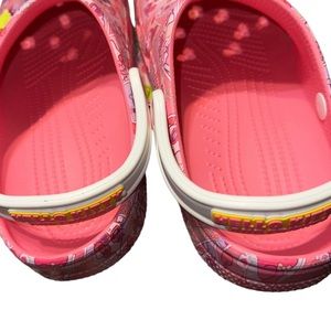 HELLO KITTY X CROCS size m7 w9